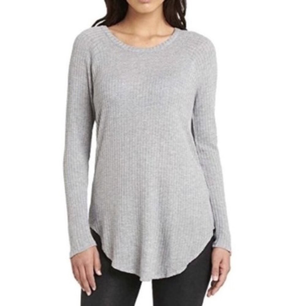 Chaser Long Sleeve Thermal / Waffle Knit Tee - M